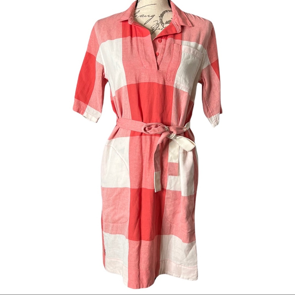 Gap red and white plaid belted shirt dress